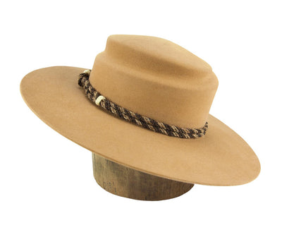 "twisted camel" 7