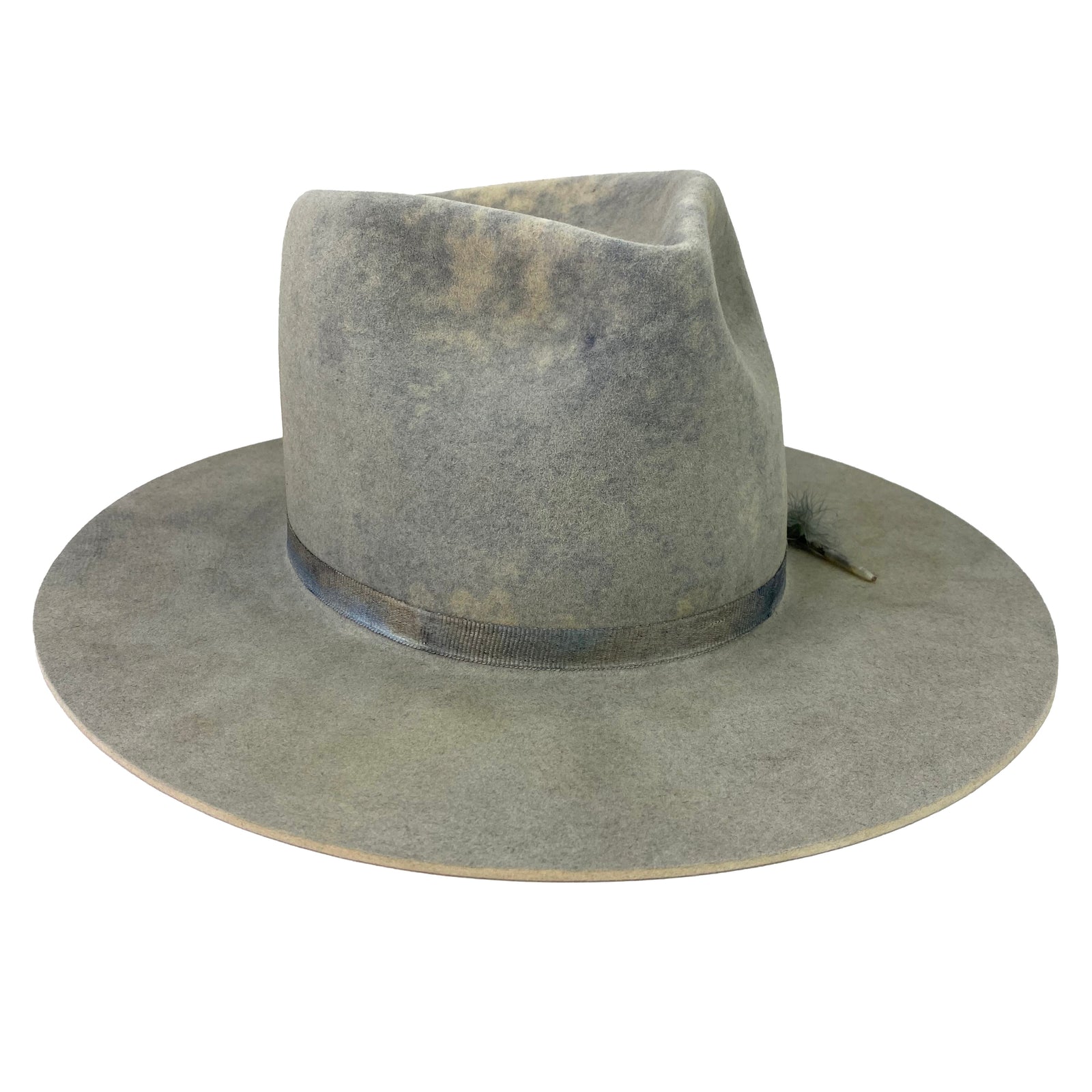 "storm's a brewin'"  7 1/8