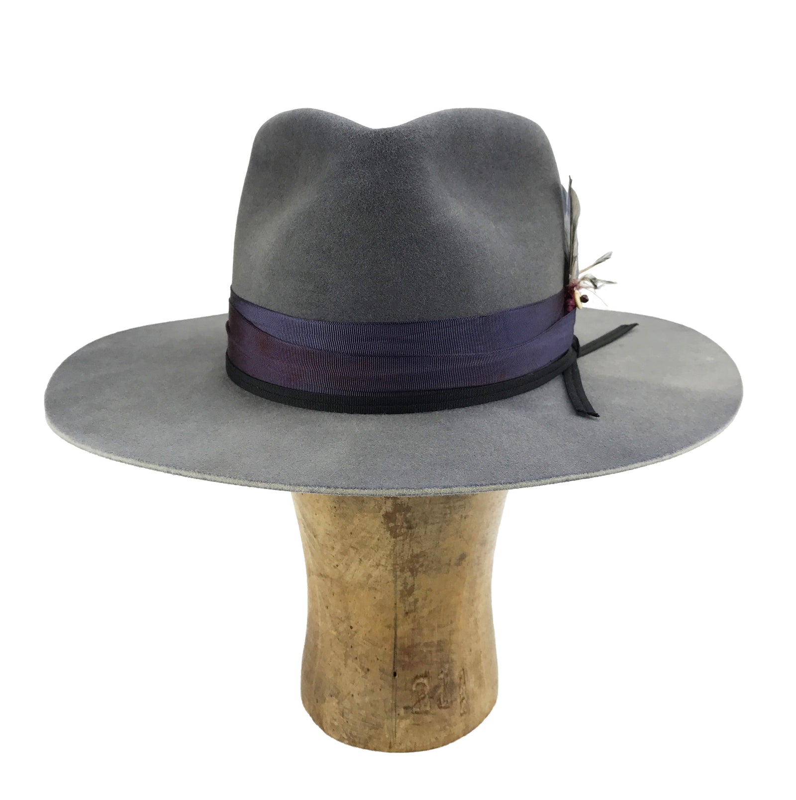 "bruised & confused" 7 1/4