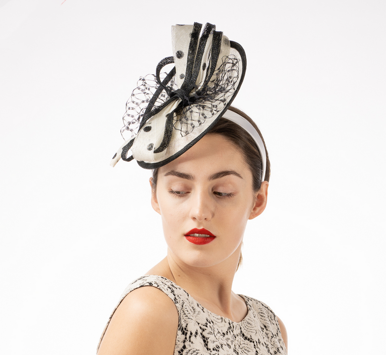 polka dot ~ ivory / black