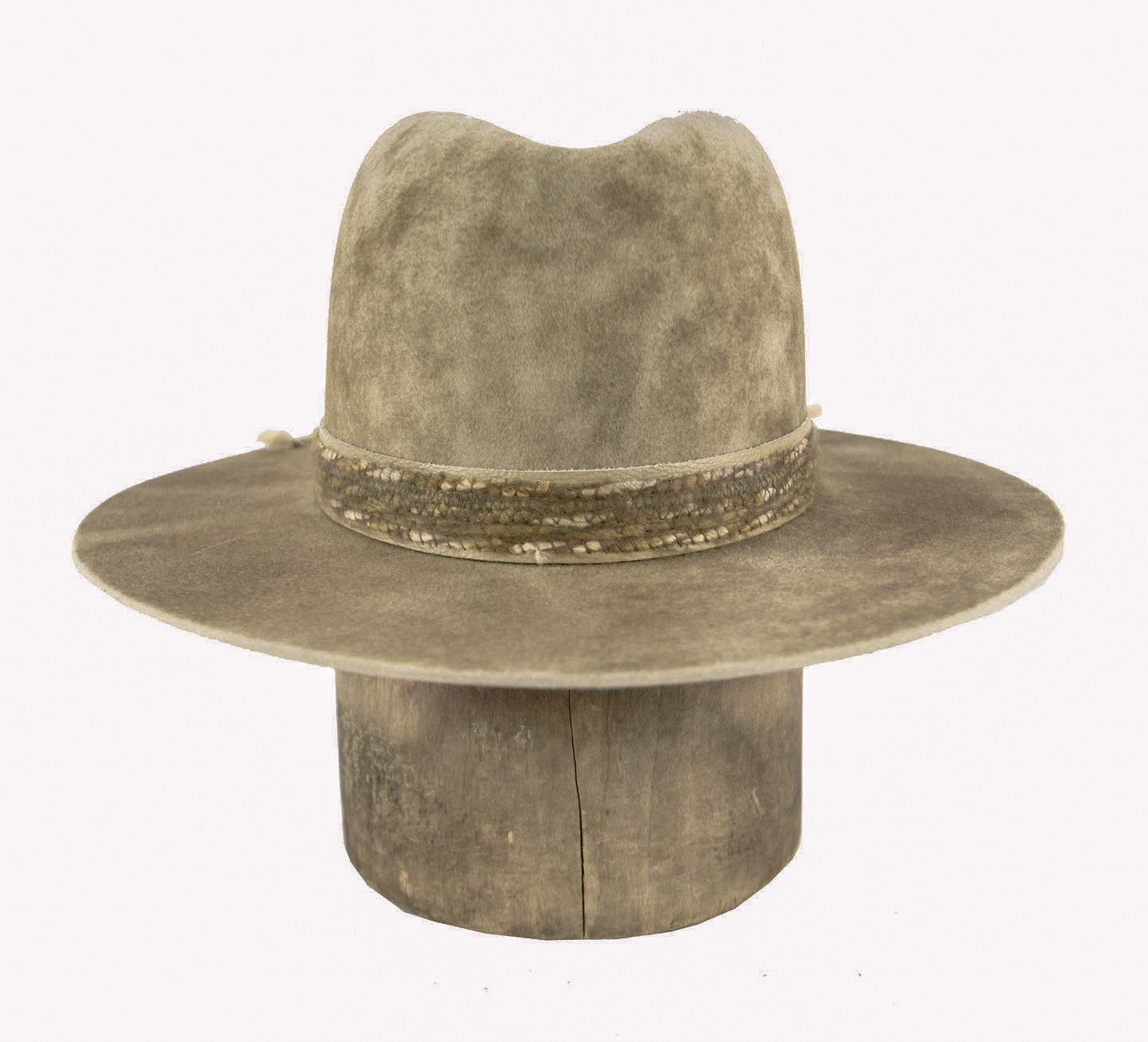 "taupe-on-taupe"  7 3/8